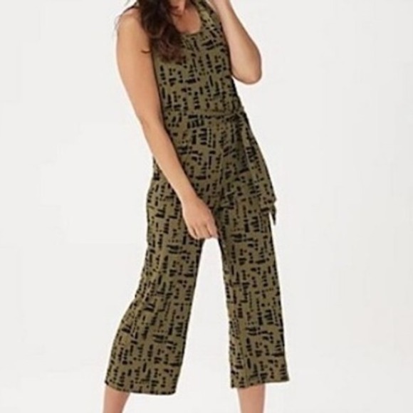 H by Halston Olive Green Printed Jet Set Jersey Crop Wide Leg Jumpsuit M - Picture 1 of 8
